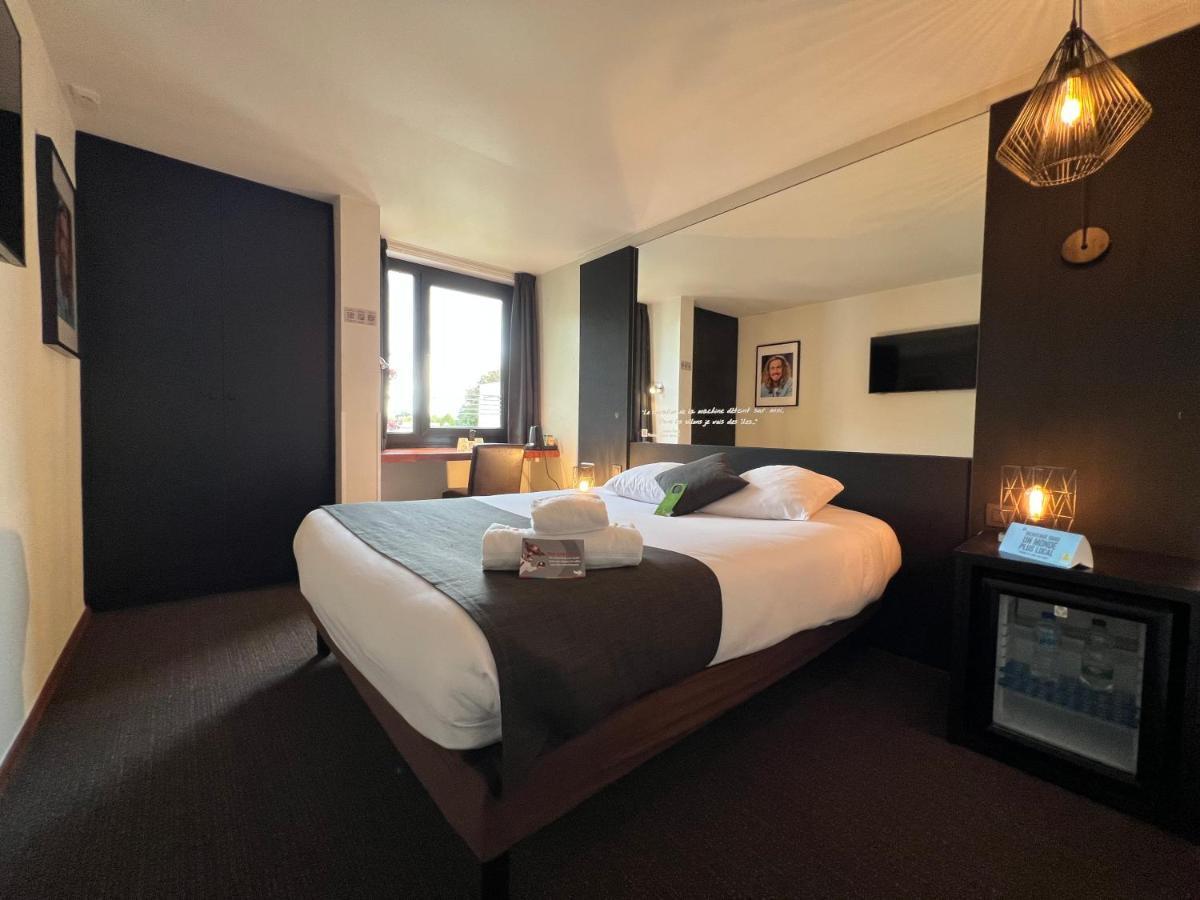 Logis Hotel Restaurant Des Acacias Lille Neuville En Ferrain Neuville-en-Ferrain Kültér fotó