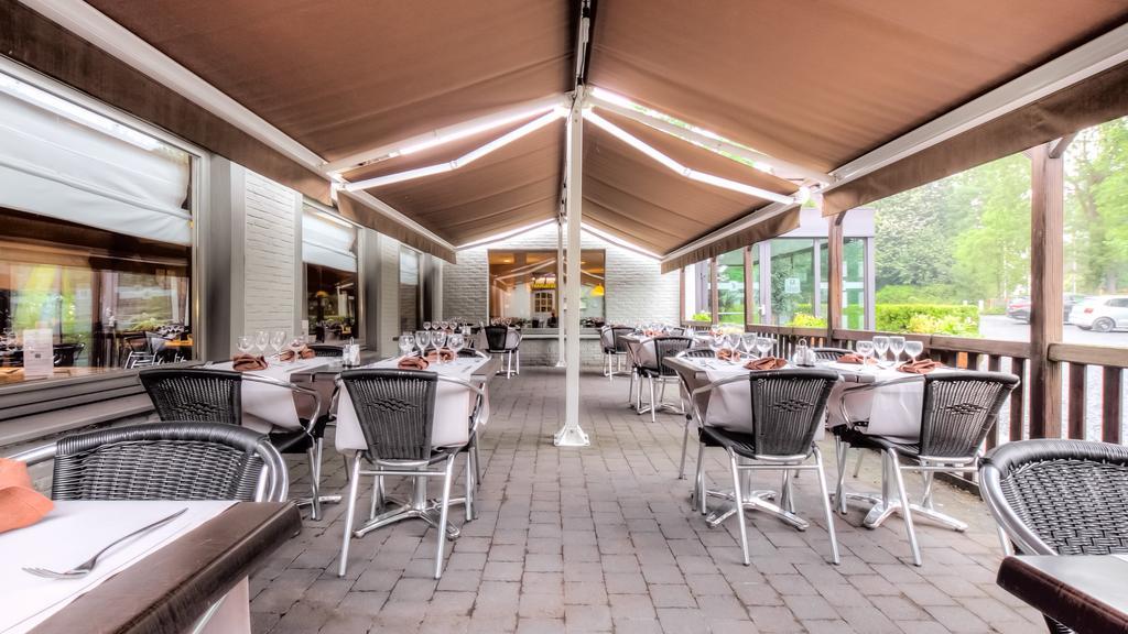 Logis Hotel Restaurant Des Acacias Lille Neuville En Ferrain Neuville-en-Ferrain Kültér fotó