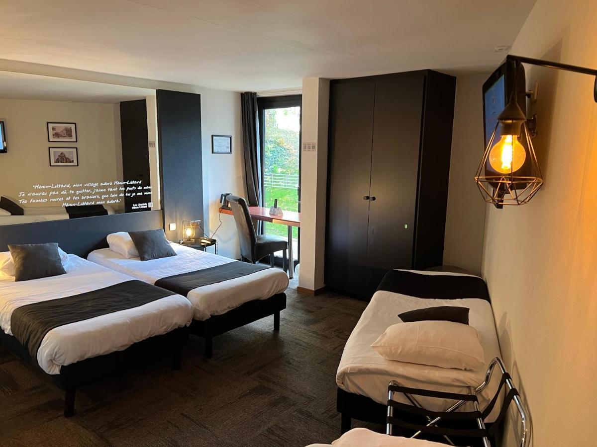 Logis Hotel Restaurant Des Acacias Lille Neuville En Ferrain Neuville-en-Ferrain Kültér fotó