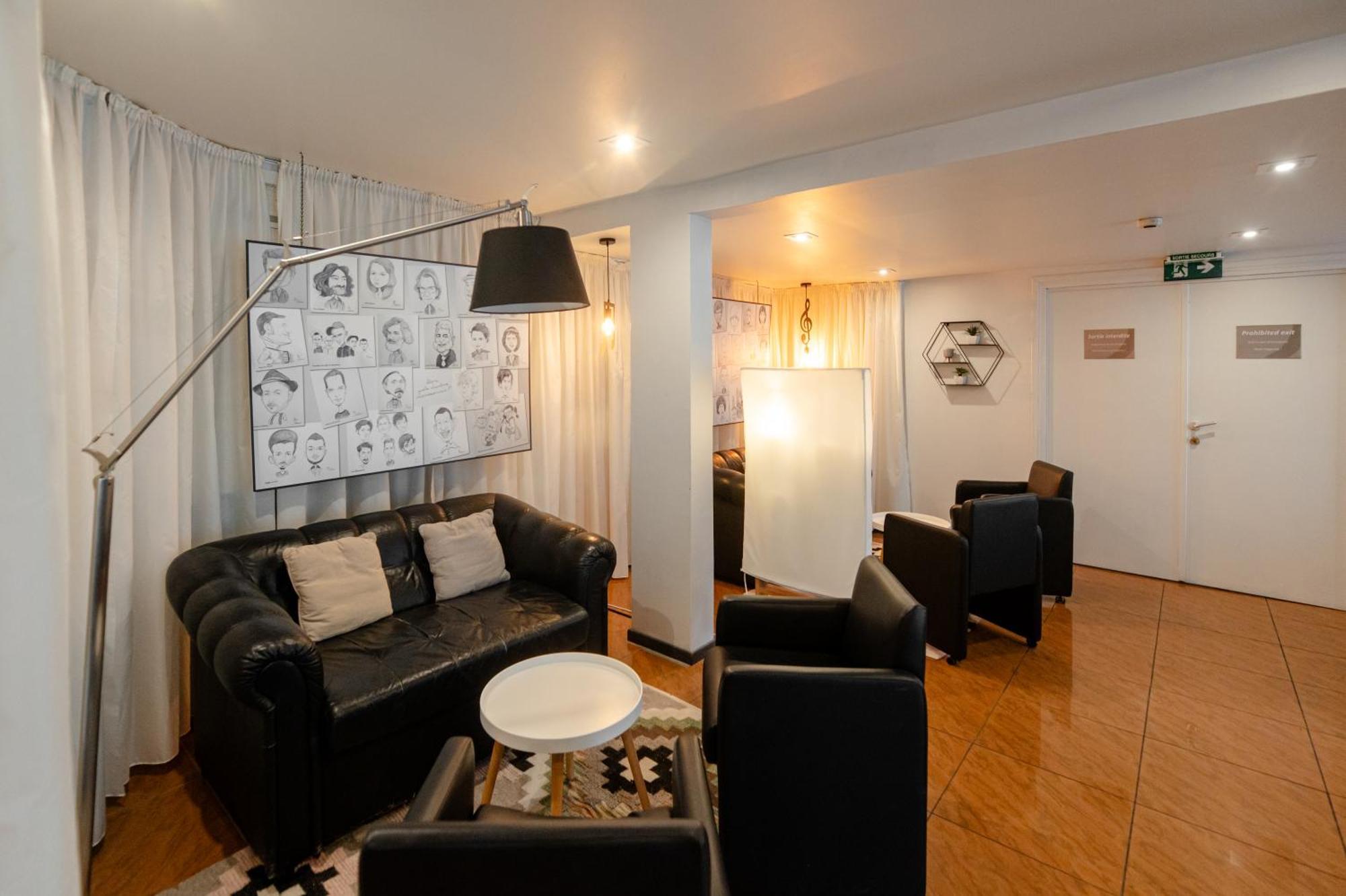 Logis Hotel Restaurant Des Acacias Lille Neuville En Ferrain Neuville-en-Ferrain Kültér fotó